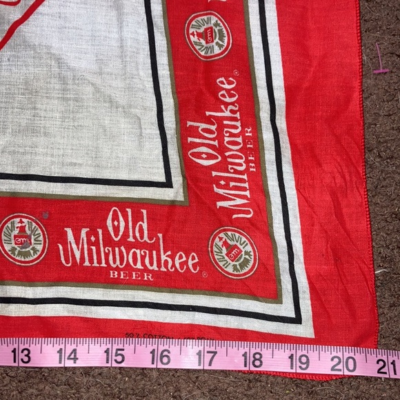 Old Milwaukee Beer Bandanna - Picture 6 of 7